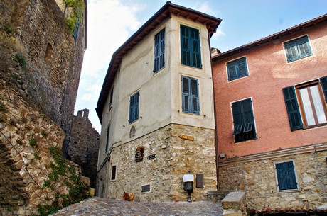 apricale