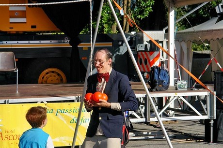 ascona-strassen-kuenstler-festival