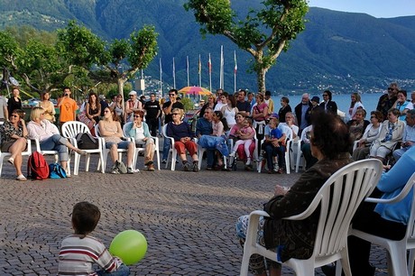 ascona-strassen-kuenstler-festival