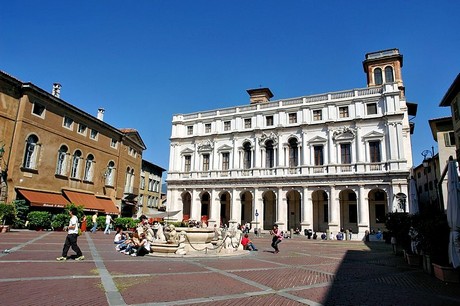 piazza-vecchia