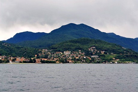 cannero-riviera-faehre