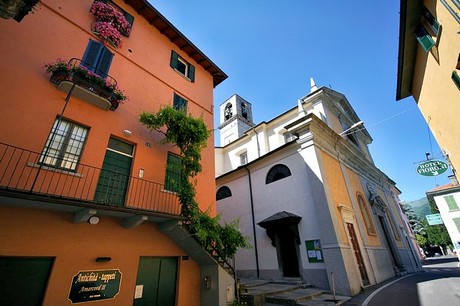 carate-urio-kirche