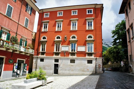 carrara