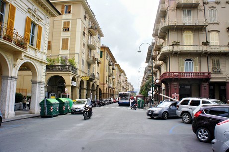 chiavari