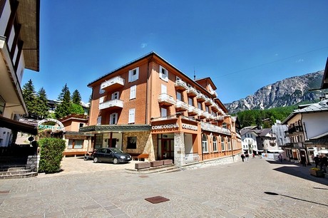 cortina-d-ampezzo