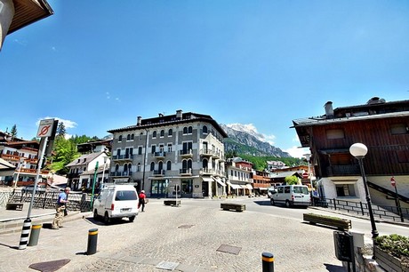 cortina-d-ampezzo