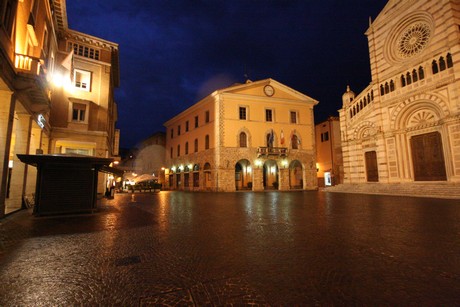 grosseto-nacht