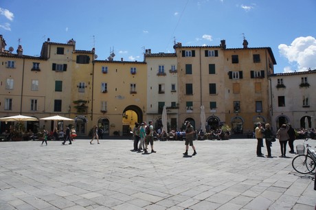 lucca