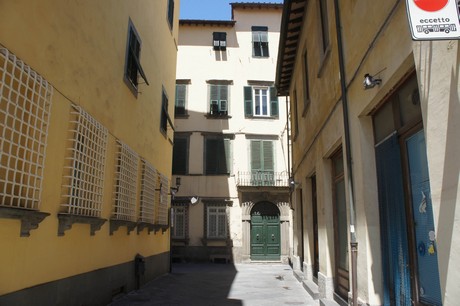 lucca
