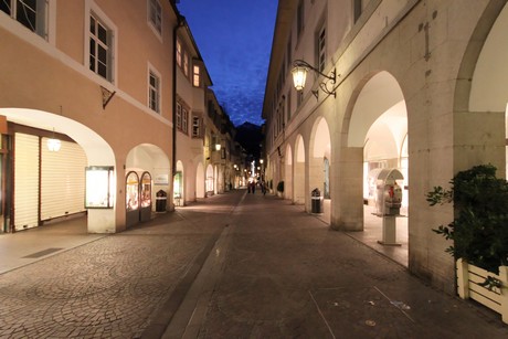 meran-am-abend