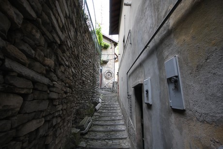 moltrasio