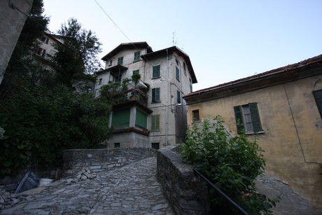 moltrasio