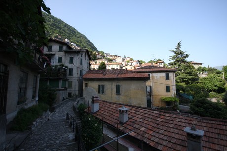 moltrasio