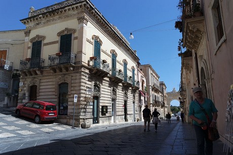 noto