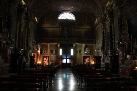 pieve-ligure-kirche