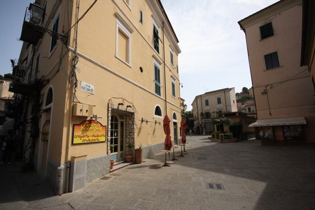 porto-azzurro