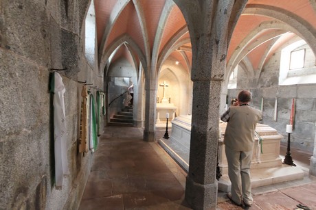 mausoleum