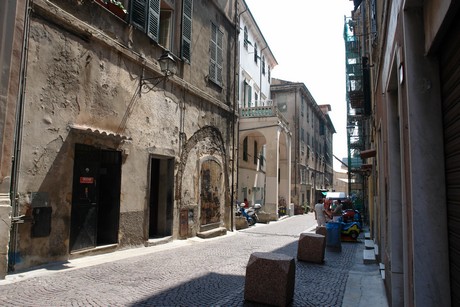 ventimiglia-altstadt
