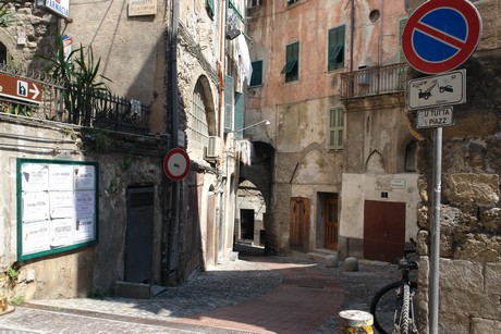 ventimiglia-altstadt