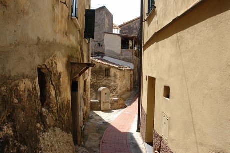ventimiglia-altstadt