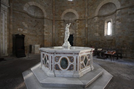 volterra-Baptisterium